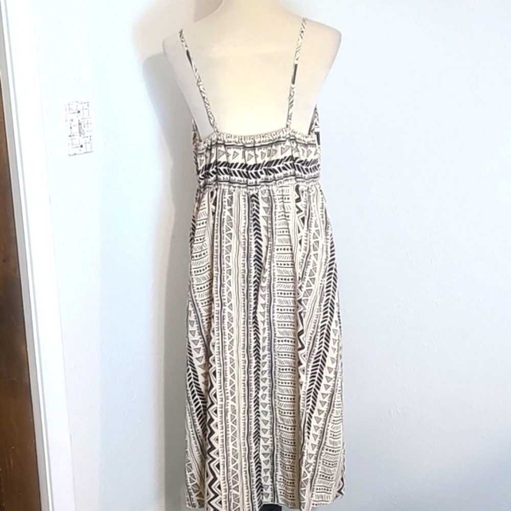 Shein Beige & Black Print Sundress with Spaghetti Straps, Size 0XL or Size 12 - Picture 8 of 10